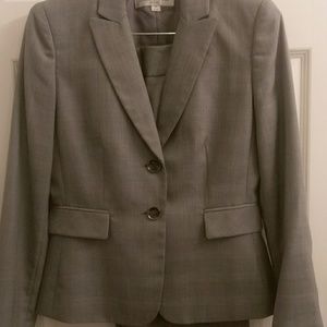 Tahari two-piece suit